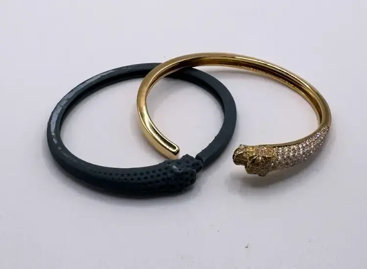 try on wax bangle and finished bangle